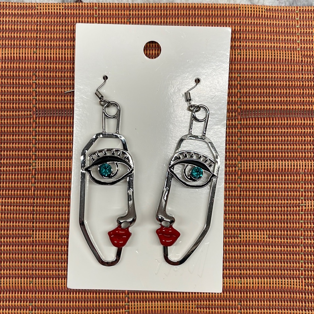 H&M earrings NWOT